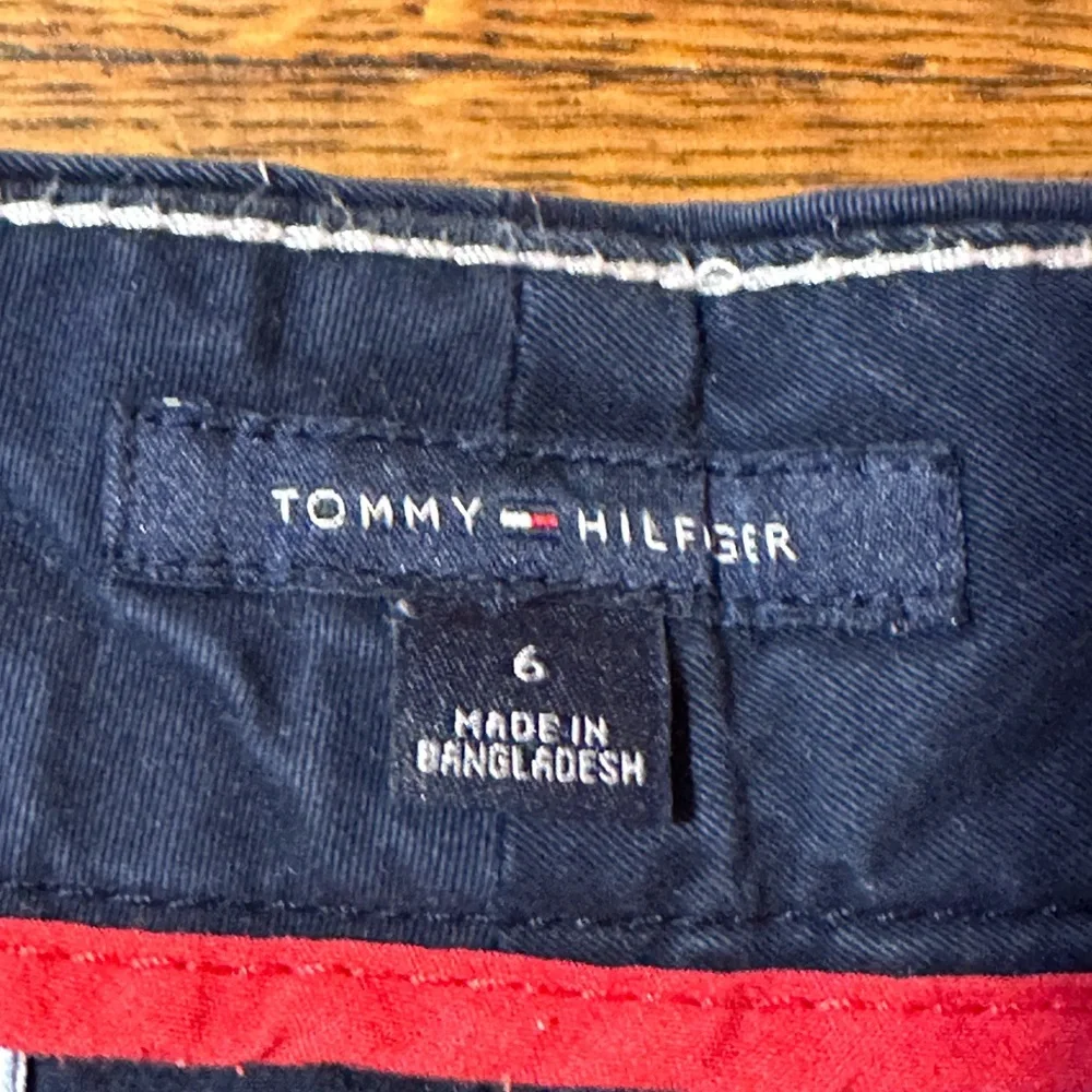 Tommy Hilfiger 90s women’s sz 6 vintage‎ shorts